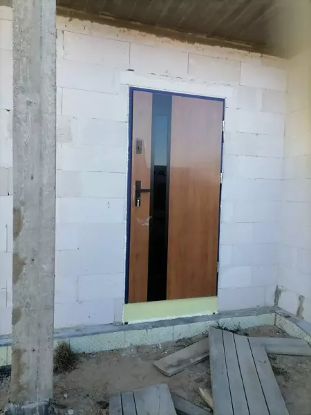 Drzwi 1